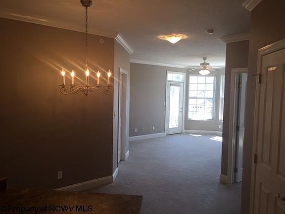 4th image of 2522 Suncrest Village Cir