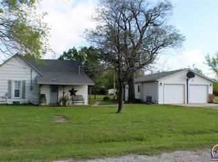 501 1st St, Americus, KS 66835