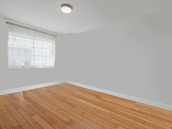 2nd image of 7930 Tatum Waterway Dr APT 1