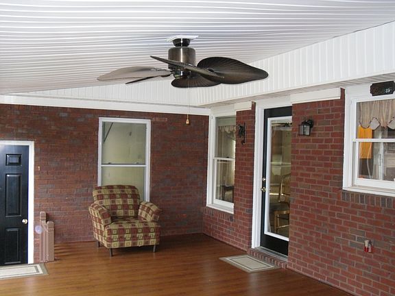 2nd image of 3708 Southridge Blvd