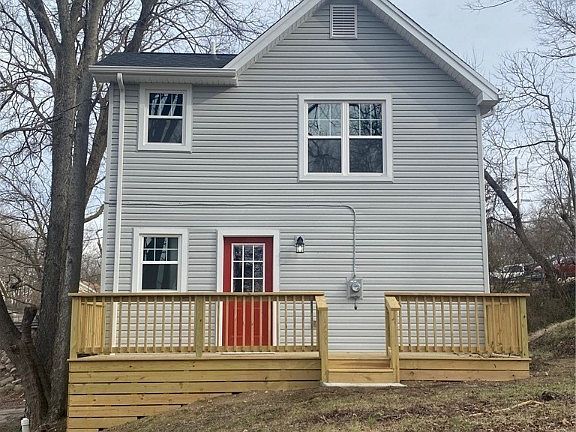 2nd image of 410 East St