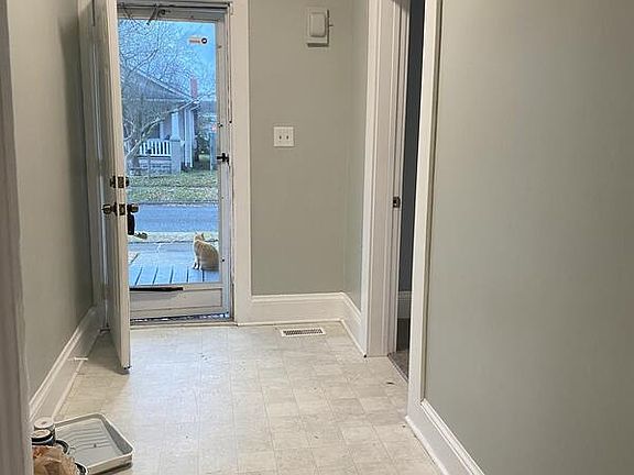 5th image of 2630 Keller Ave