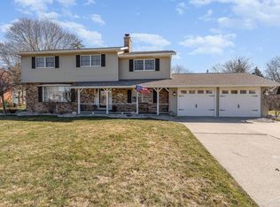 3182 Wintergreen Dr W, Saginaw, MI 48603
