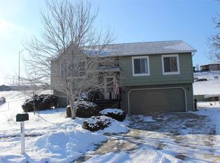 127 Glenshire Ct, Rapid City, SD 57701