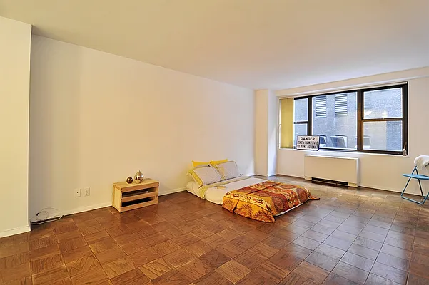 Rented by Corcoran | media 15