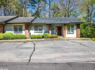 5 Cortez Ln, Hot Springs Village, AR 71909