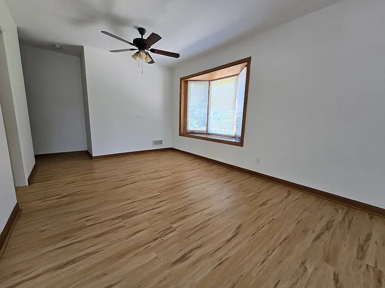 1301 N Harlem Ave #10 — Photo 5