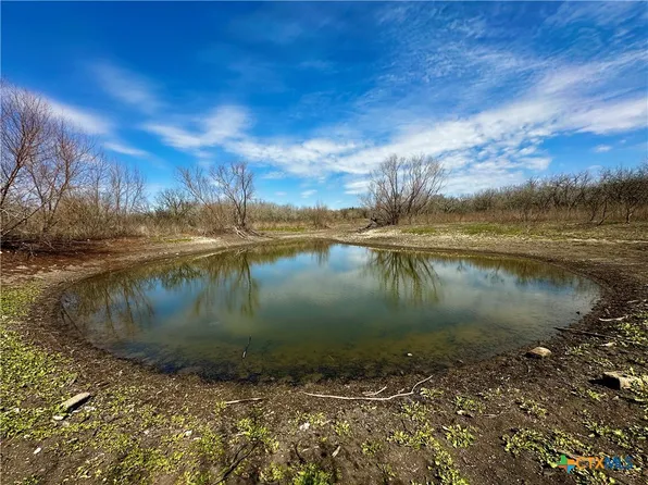 356 Rolling Ridge Rd, Lockhart, TX 78644