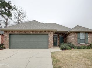 122 Erika Dr, Lafayette, LA 70506