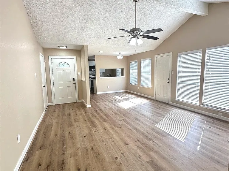 17712 Northhagen Dr — Photo 11