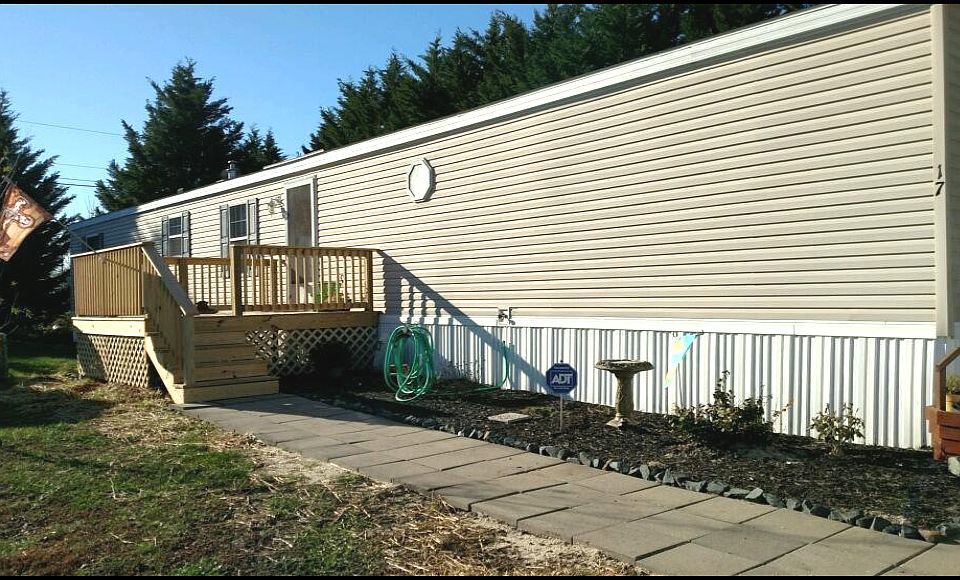 1st image of 17 Emery Cir #53709