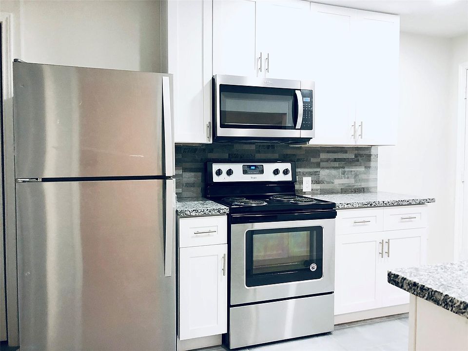 1st image of 2531 Watts St APT 4