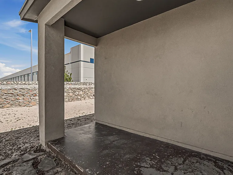 125 Via Rojas Dr — Photo 41