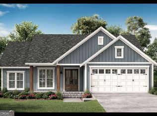 373 Stonington Dr, Mount Airy, GA 30563