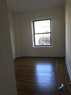 Rented by FirstService Realty (legacy) | media 38