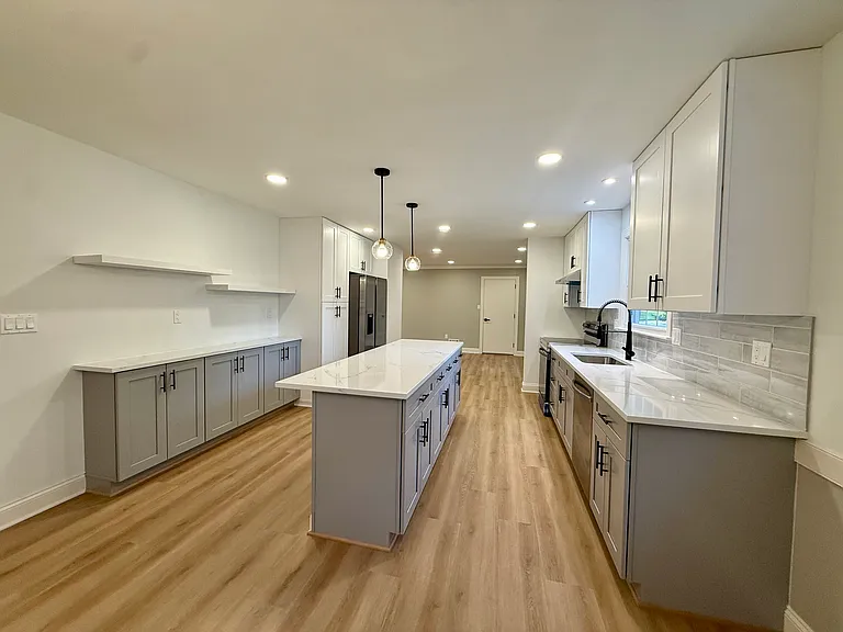 9398 Paulskirk Dr — Photo 8