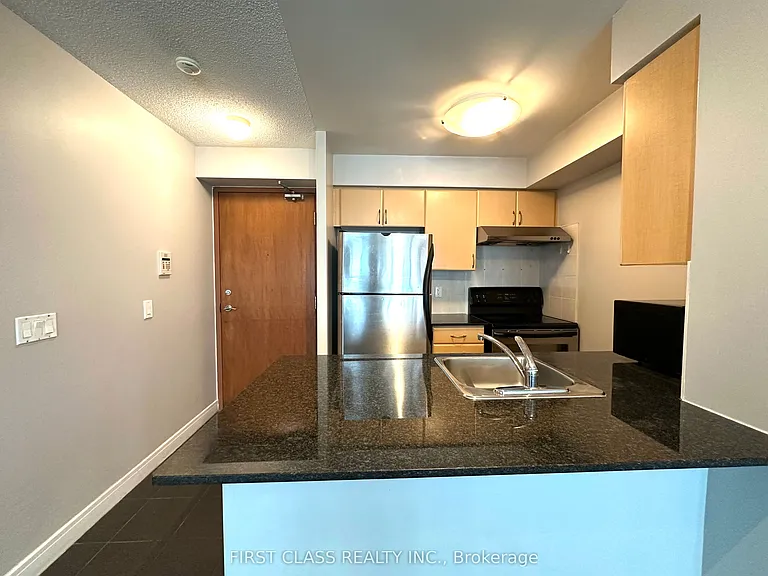 35 Bales Ave #1203 — Photo 2