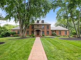 9 Arlington Oaks Ct, Chesterfield, MO