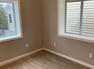 65 Dale St, Rensselaer, NY 12144