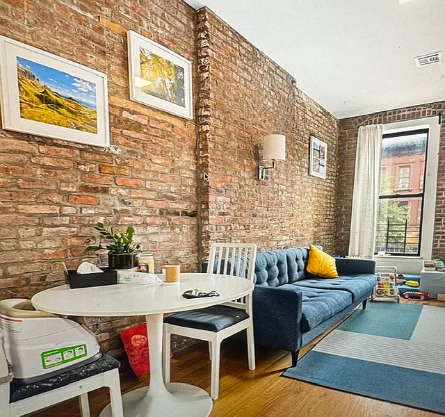 1st image of 354 7th Ave #2