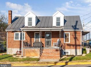 25 N Buckmarsh St, Berryville, VA