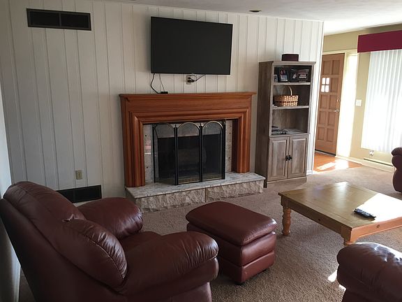 4th image of 103 Philip Dr