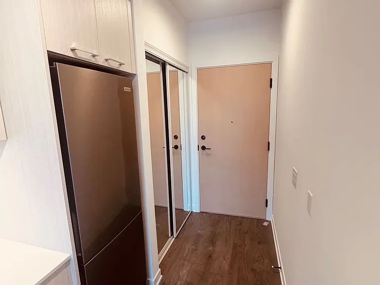 10 Oak St #1001 — Photo 9