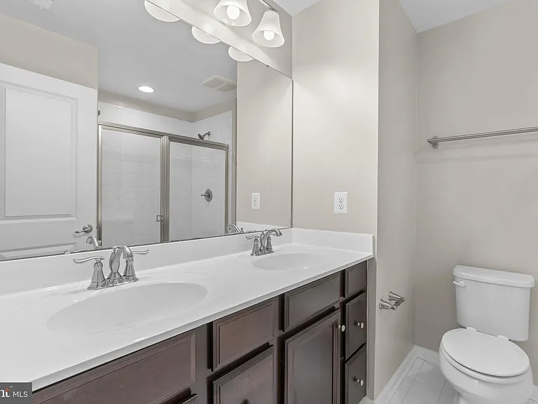 7315 Old Calvary Rd — Photo 20