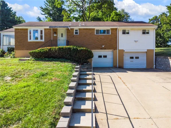 425 Valleyview Dr, Pittsburgh, PA 15215