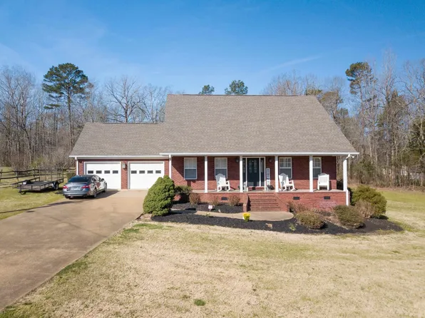 170 Jordan Glen Ln, Savannah, TN 38372