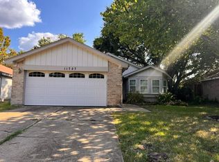 11727 Acadian Dr, Houston, TX 77099