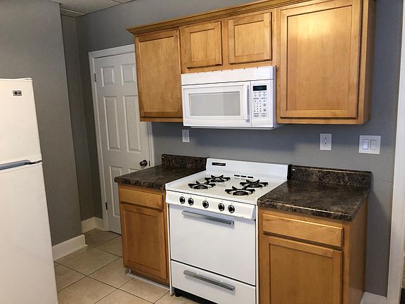 Kitchen stove area