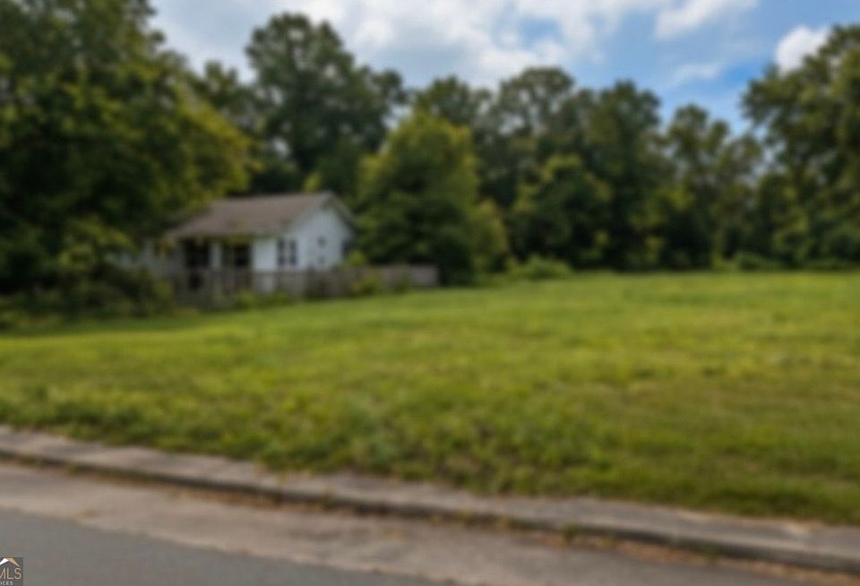 1st image of 2916 Shelby Dr