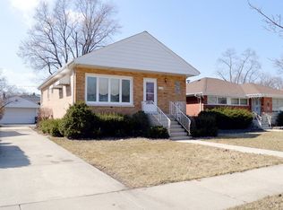 1620 Downing Ave, Westchester, IL 60154