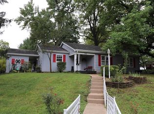 305 E Market St, Troy, IL