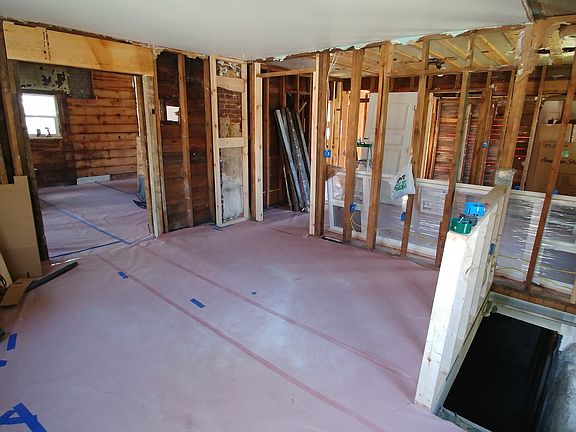 2nd image of 1015 West St