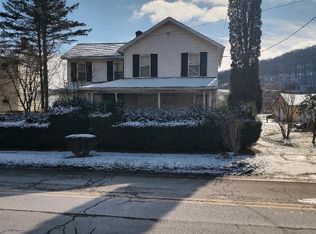 411 Grant St, Franklin, PA
