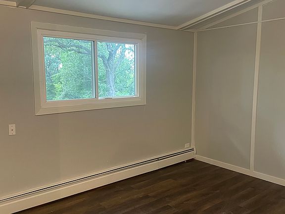 5th image of 1757 Greenway Rd