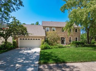 613 Valley Wood Ct, Westerville, OH