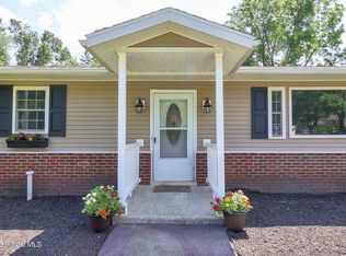 8 Jefferson Ave, Cohoes, NY 12047