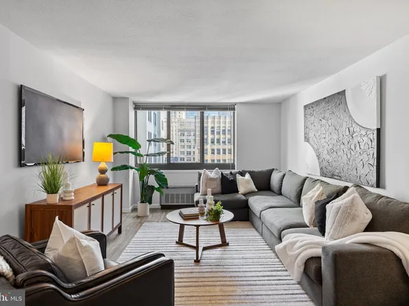 1420 Locust St APT 16C, Philadelphia, PA 19102