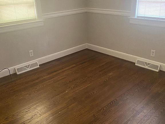 4th image of 420 Kingston Ave