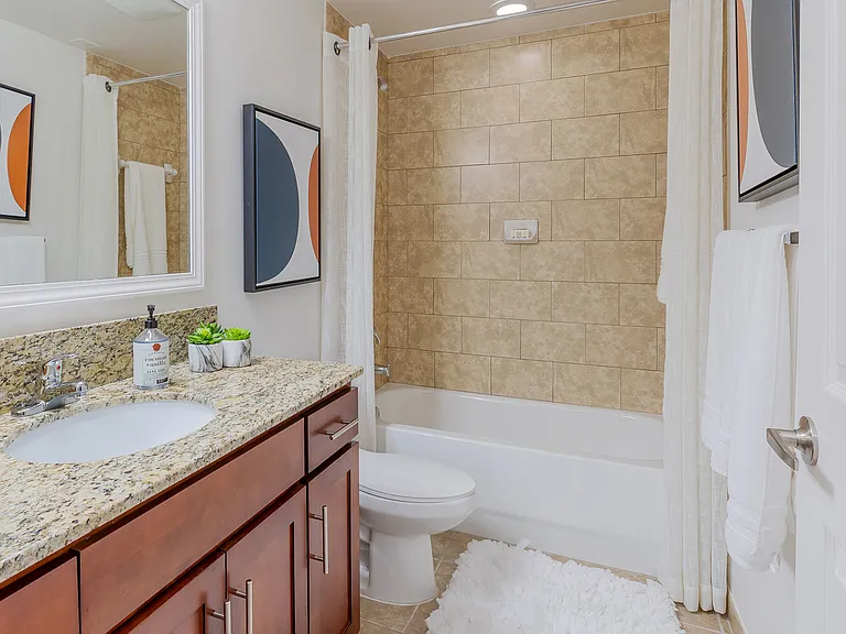 AMLI Toscana Place — Photo 20