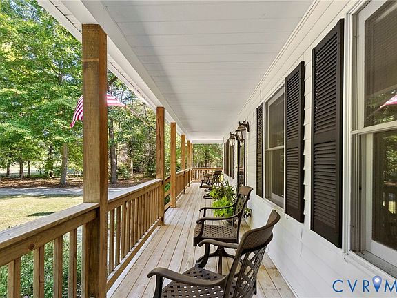 4th image of 138 W Spring Rd