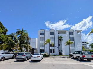 1075 93rd St APT 401, Bay Harbor Islands, FL 33154