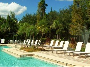 5060 Royal Cypress Cir, Tampa, FL 33647