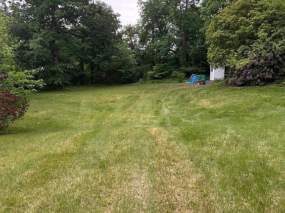 2nd image of 4611 Upland Dr
