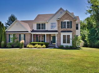 7 Moreland Dr, Mechanicville, NY 12118