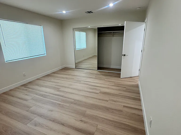 8811 Yates St — Photo 22