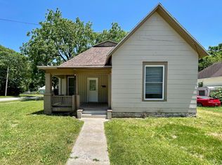 1636 N Clay Ave, Springfield, MO 65803